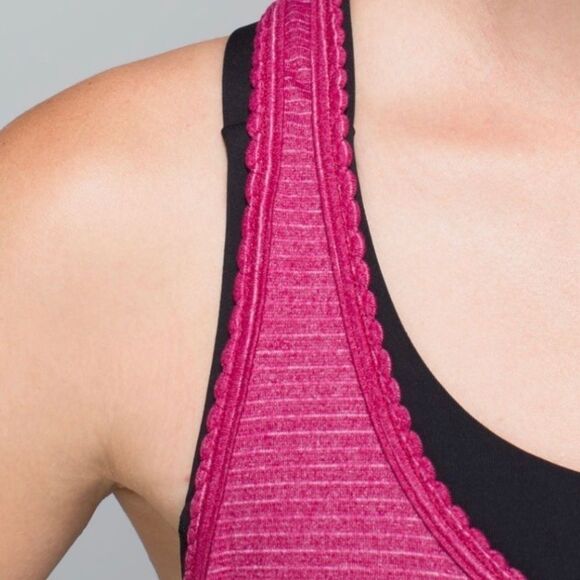 Lululemon 105 F Singlet in Heathered Bumble Berry - Picture 3 of 9
